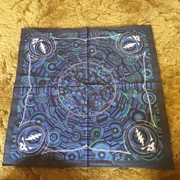 Blue Steal your Face Grateful Dead bandana - Picture 6 of 7